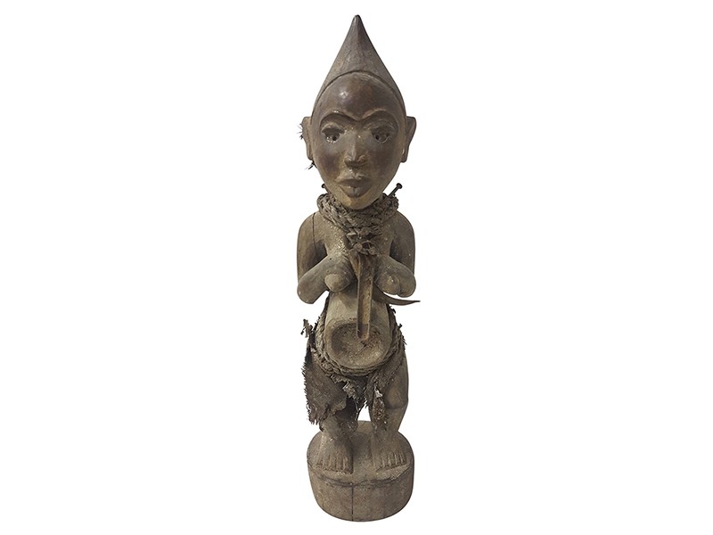 Vintage Bacongo Statuette